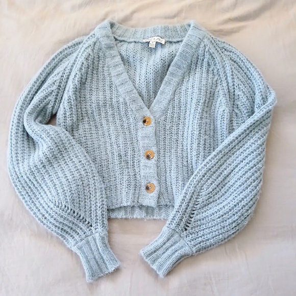 She + Sky Cropped Cardigan Sweater - Picture 1 of 4